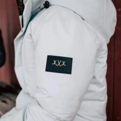 Bauer Ultimate Hooded Parka Women's -Hockey Discount Store Women E2 80 99sBauerHockeyUltimateHoodedParka fbc77620 f1fb 4827 ba88 dae6b54a8219